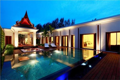 1 фото отеля Maikhao Dream Villa Resort & Spa 5* 