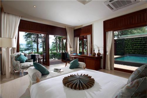 6 фото отеля Maikhao Dream Villa Resort & Spa 5* 