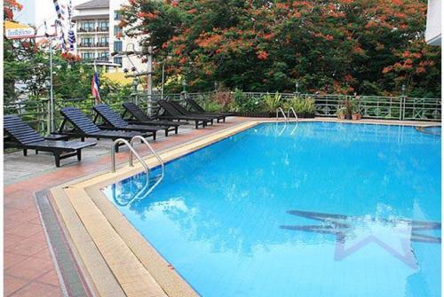 4 фото отеля Mike Beach Resort Pattaya 3* 