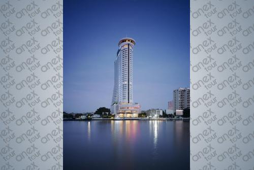 3 фото отеля Millennium Hilton Bangkok 5* 