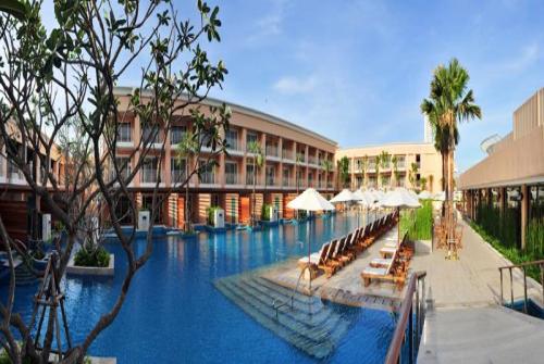 1 фото отеля Millennium Resort Patong 5* 