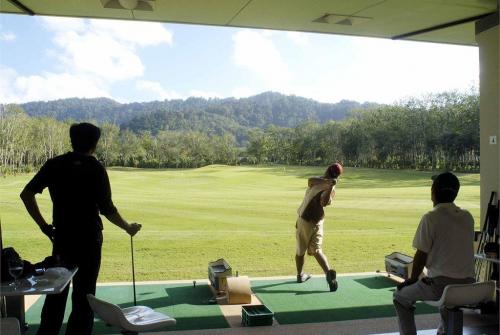 3 фото отеля Mission Hills Phuket Golf Resort & Spa 5* 
