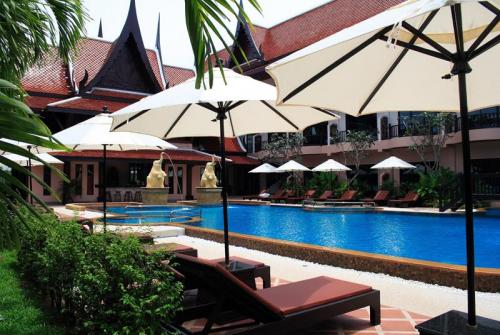 1 фото отеля Nipa Resort Patong Beach 4* 