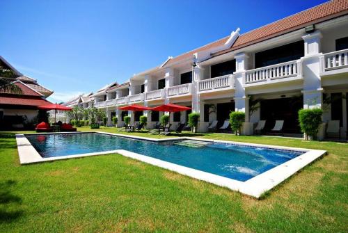7 фото отеля Palm Grove Resort 4* 