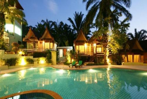 2 фото отеля Palm Paradise Resort 3* 
