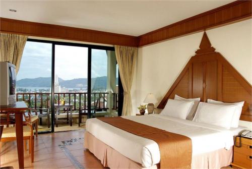 8 фото отеля Patong Cottage Resort 3* 