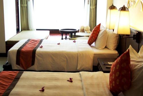 6 фото отеля Patong Paragon Resort & Spa 4* 