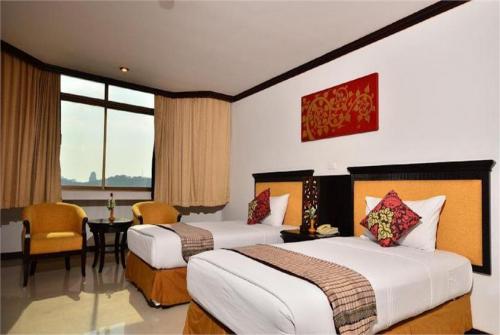2 фото отеля Pattaya Centre Hotel 3* 