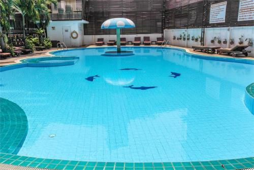 3 фото отеля Pattaya Hiso Hotel 3* 