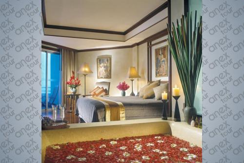 8 фото отеля Pattaya Marriot Resort & Spa 5* 