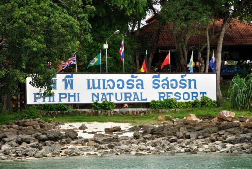 16 фото отеля Phi Phi Natural Resort 3* 