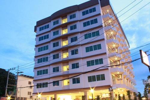13 фото отеля Phu View Talay Resort 3* 