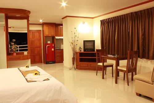 4 фото отеля Phu View Talay Resort 3* 