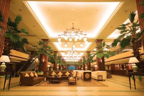 11 фото отеля Phuket Graceland Resort & Spa 5* 