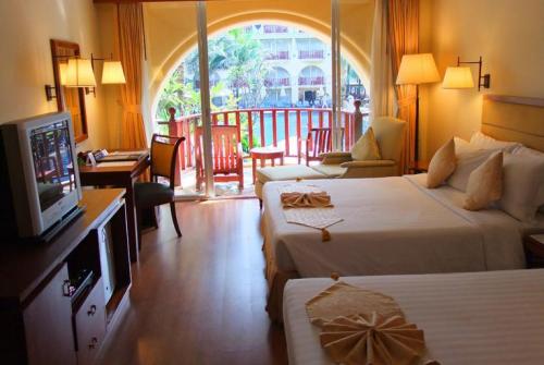 49 фото отеля Phuket Graceland Resort & Spa 5* 