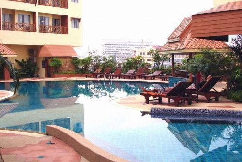 3 фото отеля Phuphaya Resort 3* 