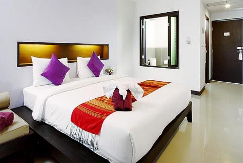 5 фото отеля Phuvaree Resort 3* 