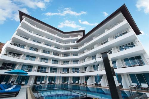 1 фото отеля Pinnacle Jomtien Resort 4* 