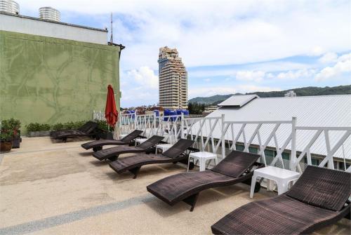 3 фото отеля Pj Patong Resortel 3* 