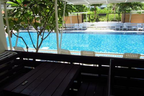 3 фото отеля Pk Resort & Villas Jomtien Beach 3* 