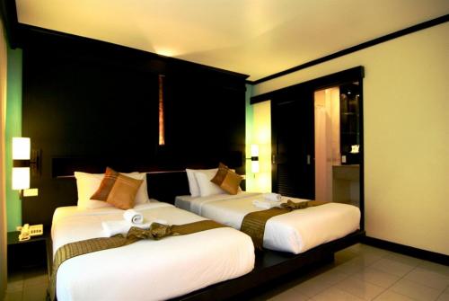 25 фото отеля Rattana Beach Hotel 3* 