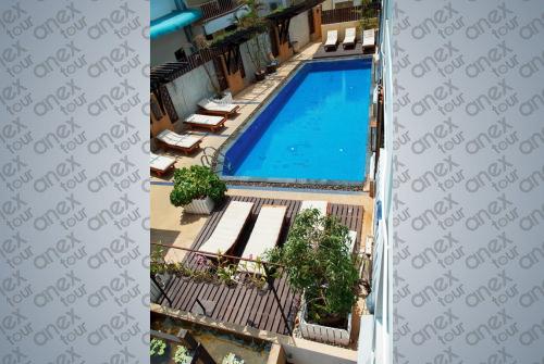 5 фото отеля Rattana Beach Hotel 3* 