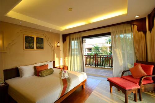 18 фото отеля Ravindra Beach Resort & Spa 5* 