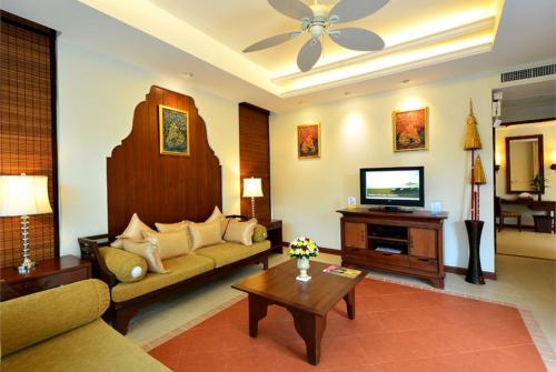 30 фото отеля Ravindra Beach Resort & Spa 5* 