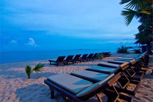 46 фото отеля Ravindra Beach Resort & Spa 5* 