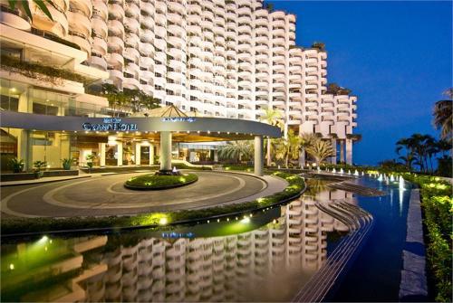 1 фото отеля Royal Cliff Grand Hotel & Spa 5* 