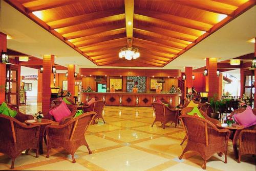 18 фото отеля Sabai Resort 3* 