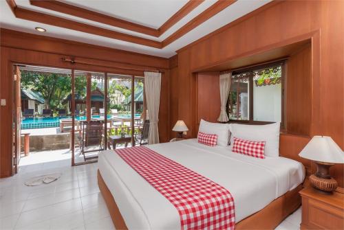19 фото отеля Sand Sea Resort 3* 