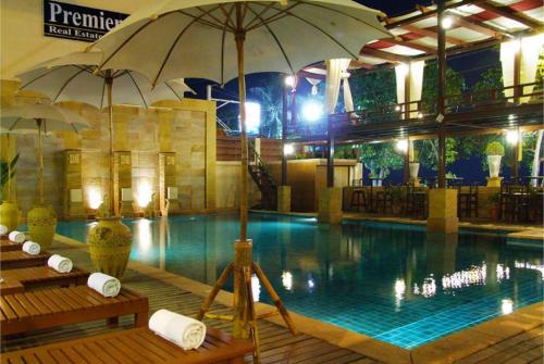 3 фото отеля Sarita Chalet Resort & Spa 3* 
