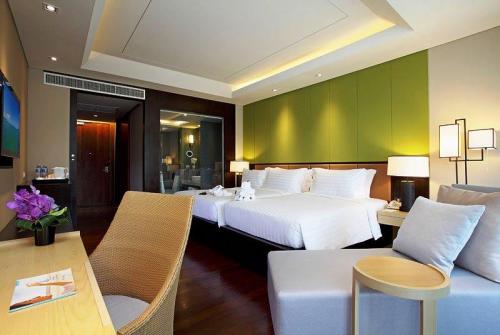 13 фото отеля Sentido Graceland Khao Lak Resort & Spa 5* 