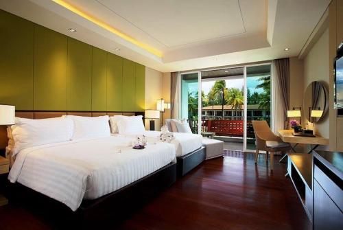 15 фото отеля Sentido Graceland Khao Lak Resort & Spa 5* 