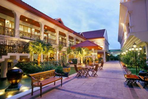 12 фото отеля Siam City Hotel Bangkok 4* 