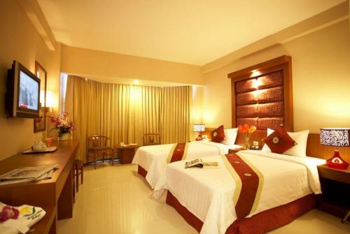4 фото отеля Sun City Pattaya 3* 