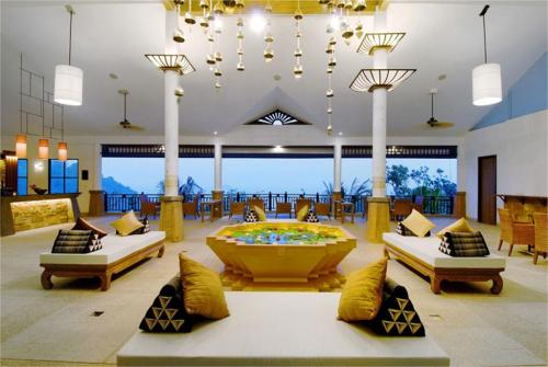 3 фото отеля Supalai Resort Spa 3* 