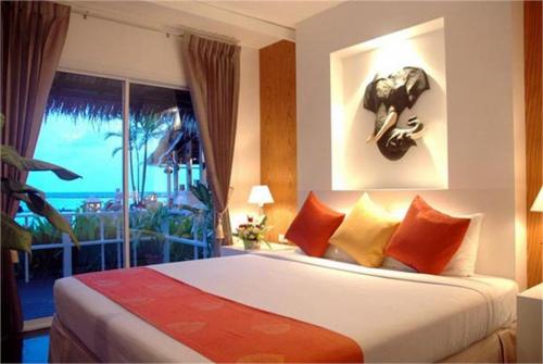 9 фото отеля The Island Resort & Spa 3* 