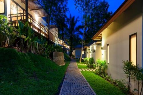 30 фото отеля The Mangrove Panwa Phuket Resort 5* 