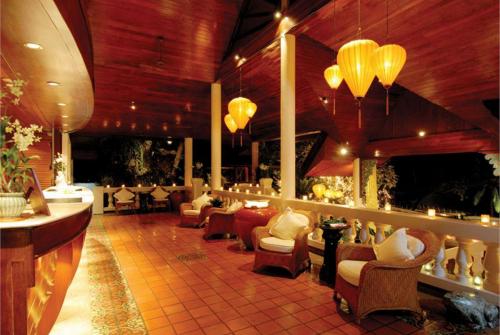 11 фото отеля The Royal Phuket Yacht Club 5* 