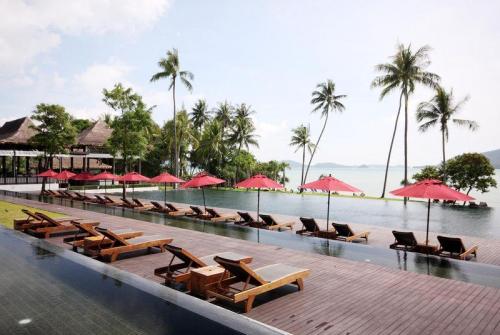 3 фото отеля The Vijitt Resort Phuket 5* 