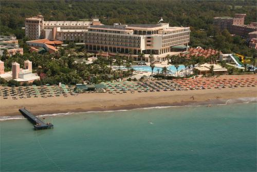 6 фото отеля Adora Resort Hotel 5* 