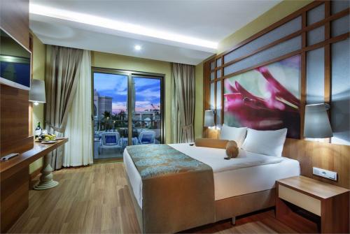 20 фото отеля Alan Xafira Deluxe Resort & Spa 5* 