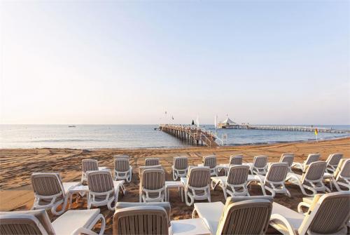 24 фото отеля Alva Donna Beach Resort Comfort 5* 