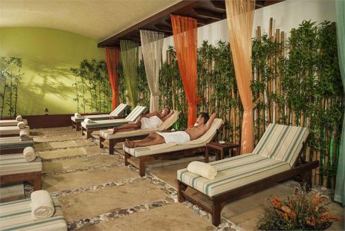 52 фото отеля Alva Donna Beach Resort Comfort 5* 