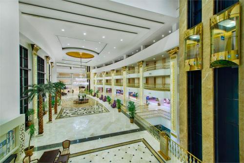 61 фото отеля Avantgarde Hotels & Resorts 5* 