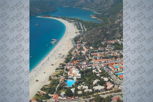 4 фото отеля Belcekiz Beach Club 5* 