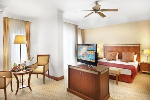 17 фото отеля Belconti Resort Hotel 5* 