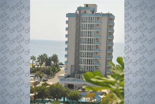 1 фото отеля Blue Camelot Beach Hotel 4* 